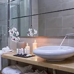 卡里阿度假套房酒店 - 仅限成人入住 酒店 3*