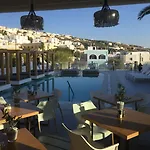 Отель Callia Retreat - Adults Only Тира