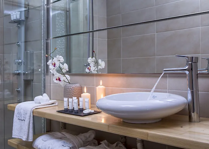 卡里阿度假套房酒店 - 仅限成人入住 酒店 3*