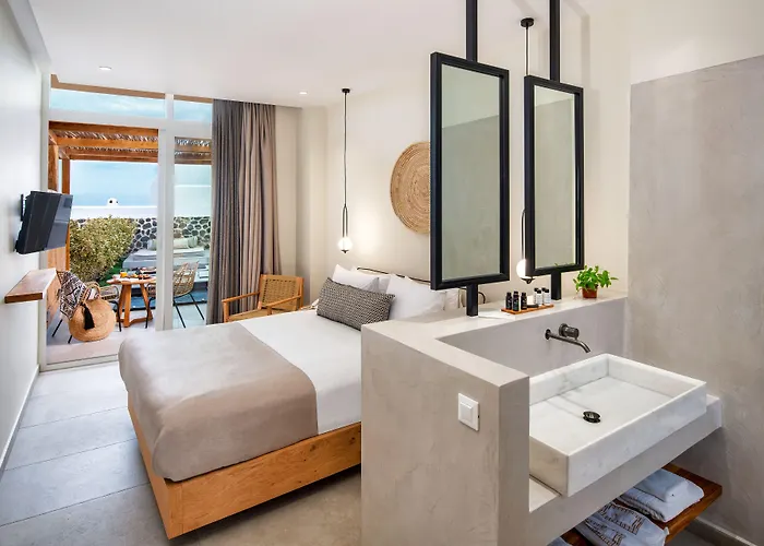 卡里阿度假套房酒店 - 仅限成人入住 酒店 费拉