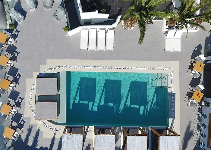 酒店 卡里阿度假套房酒店 - 仅限成人入住 费拉