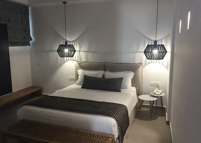 Callia Retreat - Adults Only Ξενοδοχείο Φηρά