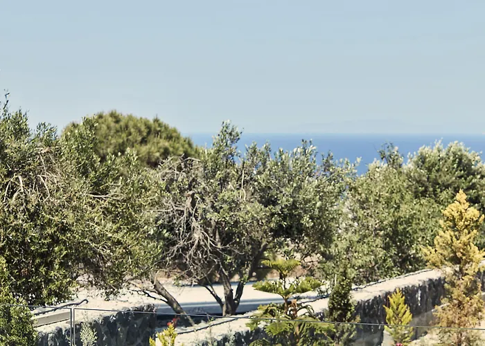 Callia Retreat - Adults Only Ξενοδοχείο Φηρά