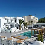 ホテル カリヤ リトリート スイーツ 3*